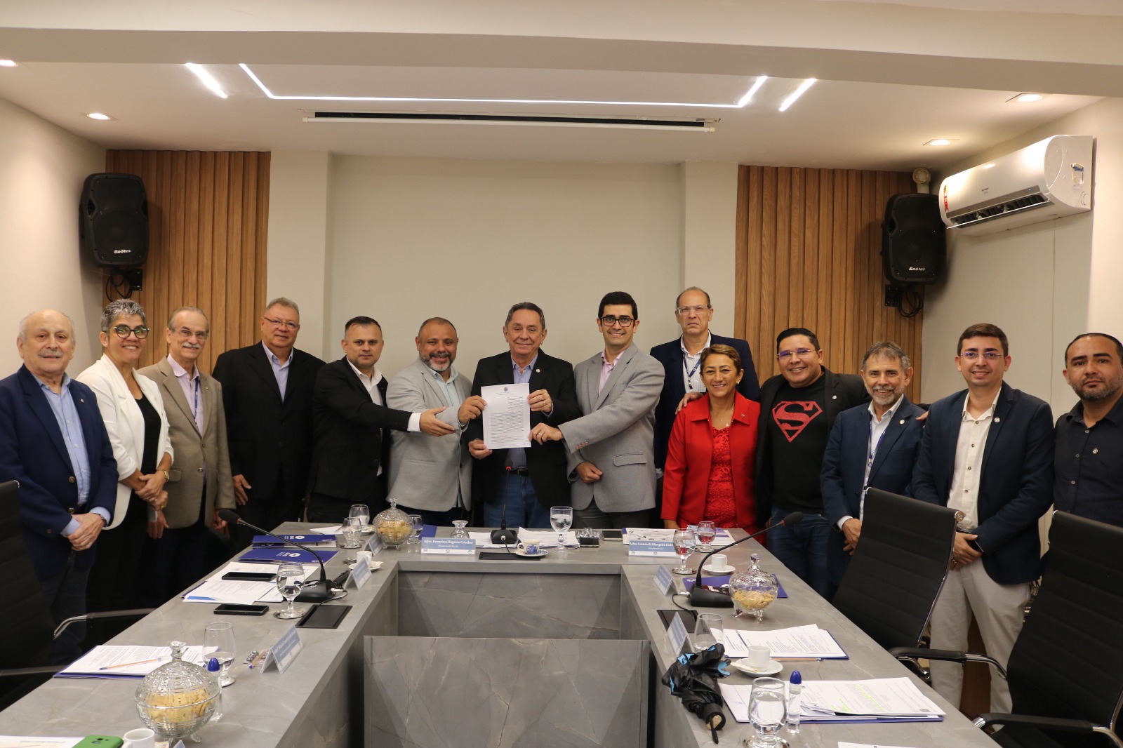 CRA-CE assina convênio com UVA e garante mais 150 bolsas de pós-graduação para profissionais